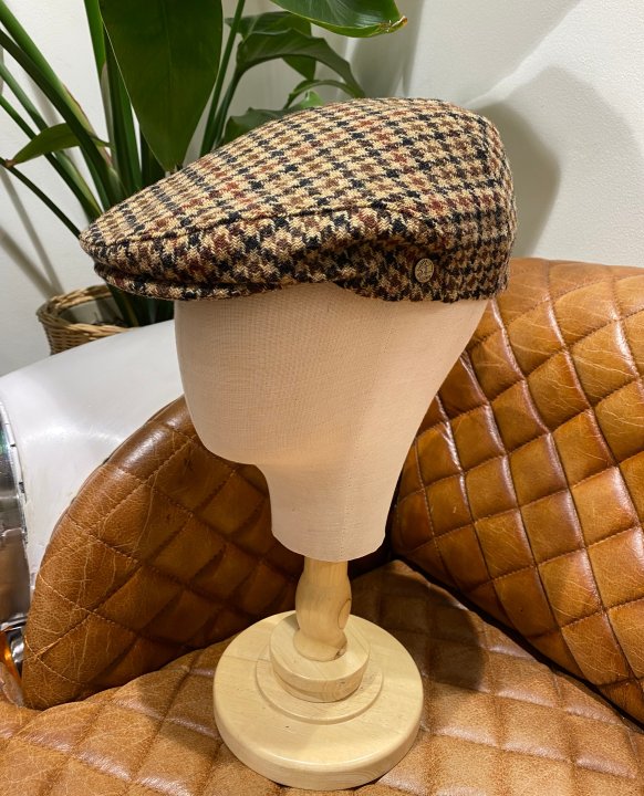 urban brown houndstooth.jpeg