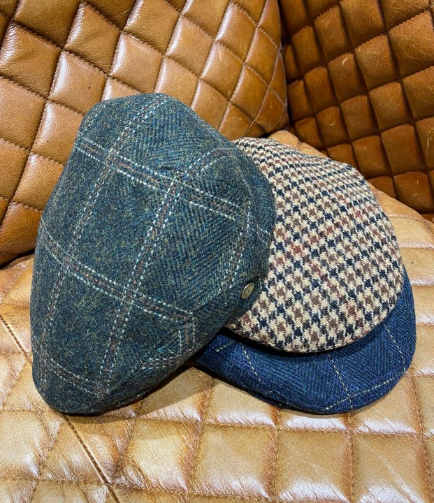 urban brown houndstooth le szapo.jpeg