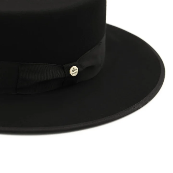 Boater Black