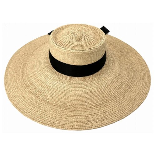 damski kapelusz z szerokim rondem.jpeg