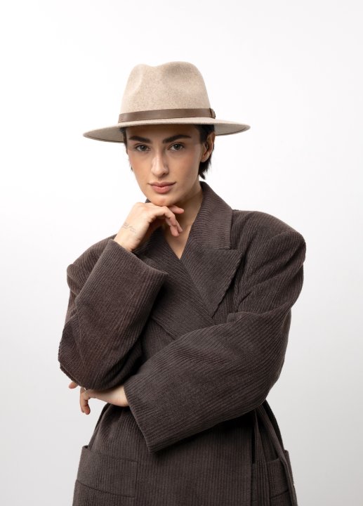 Traveller Beżowy Le Szapo.jpg