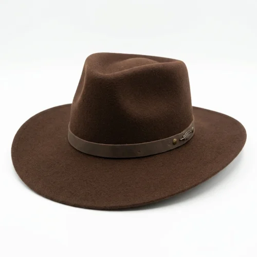 walk-the-line-brown-le-szapo