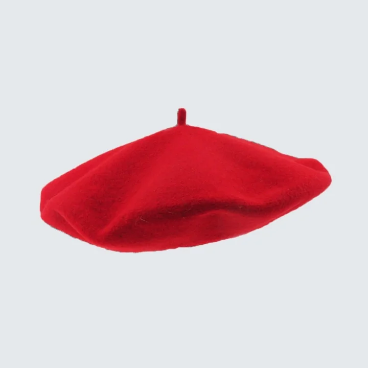 beret-classique-rouge-femme.jpg