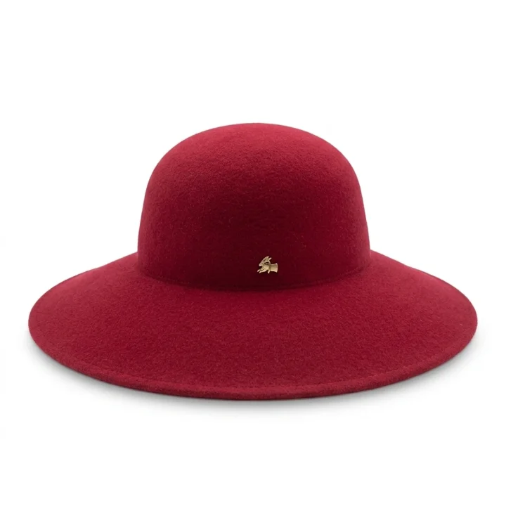 Capeline Burgundy