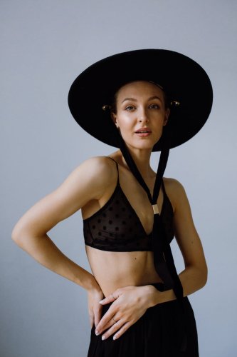 Le Szapo Charlotte Black