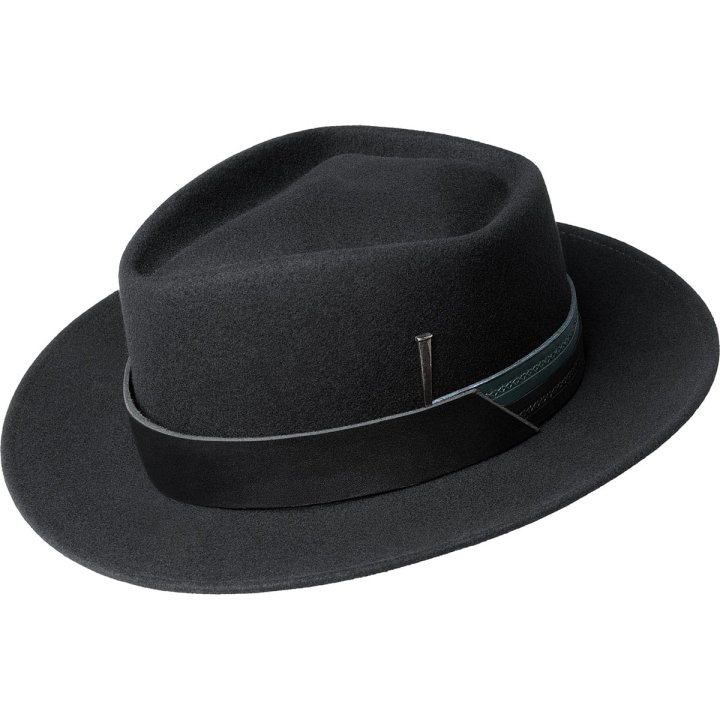 Bailey Sprake California Black
