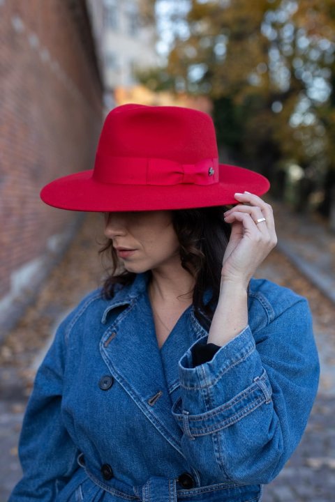 Le Szapo Ladies Fedora Czerwona
