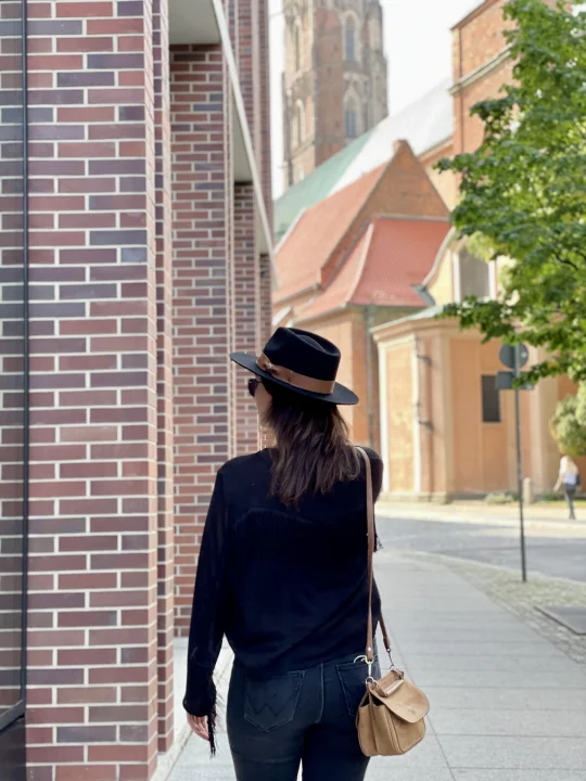 The Parisian Black