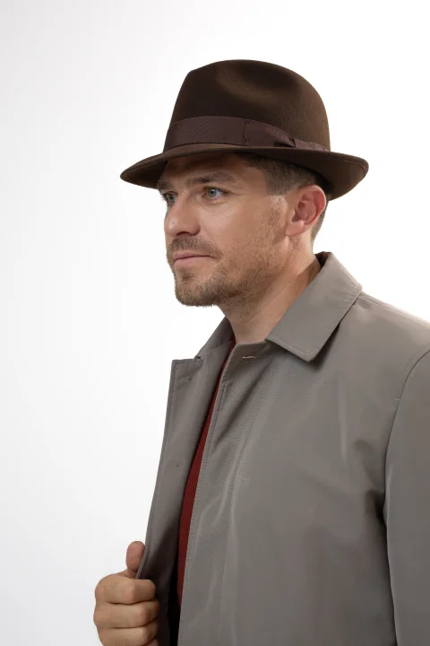 Trilby Brązowy