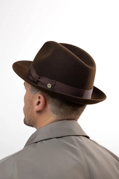 Trilby Brązowy